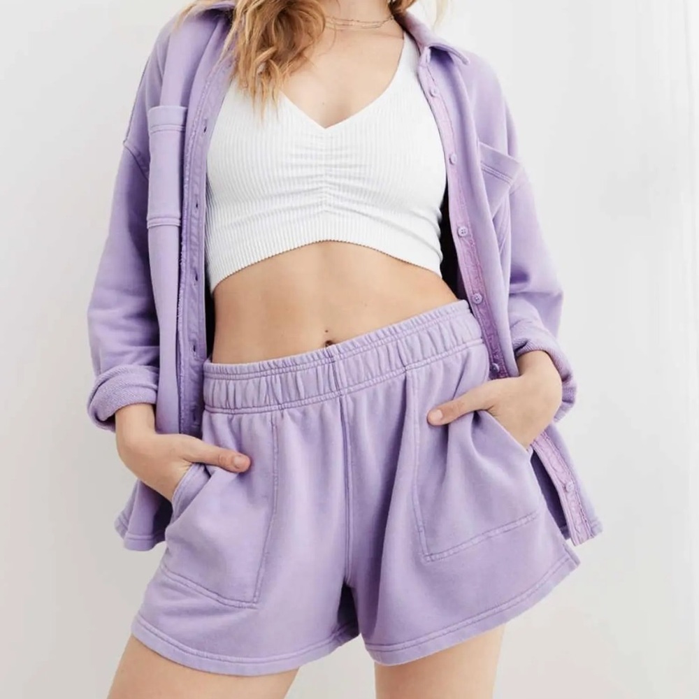 Aerie womens Small high waisted Lumberjane fleece short purple
